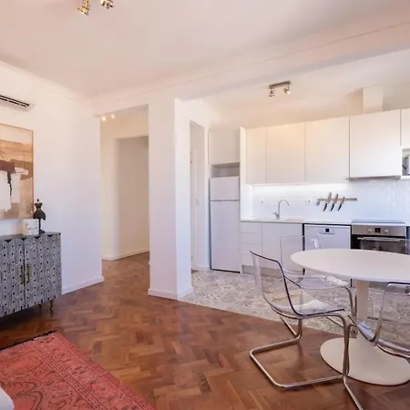 2-bedroom * أويراس