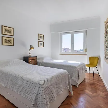 2-bedroom أويراس